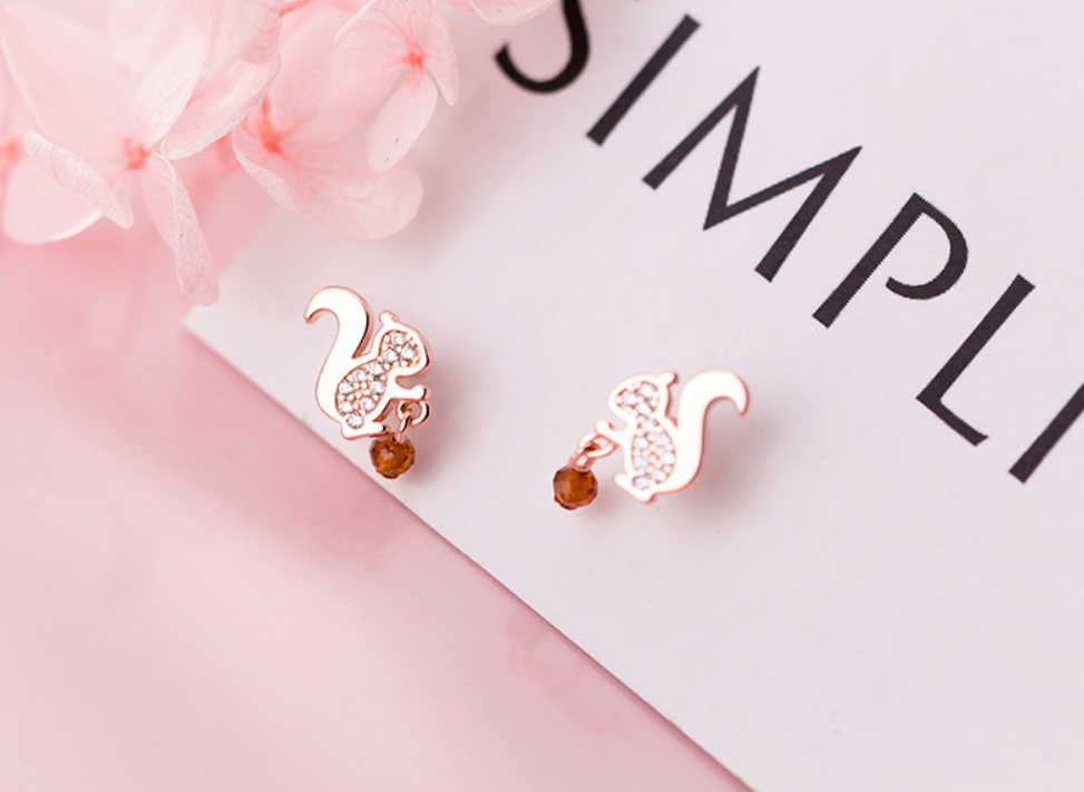 S925 SILVER Little CUTE squirrel earring
