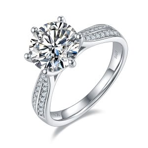 S925 Silver  A 3-carat Moissanite Ring